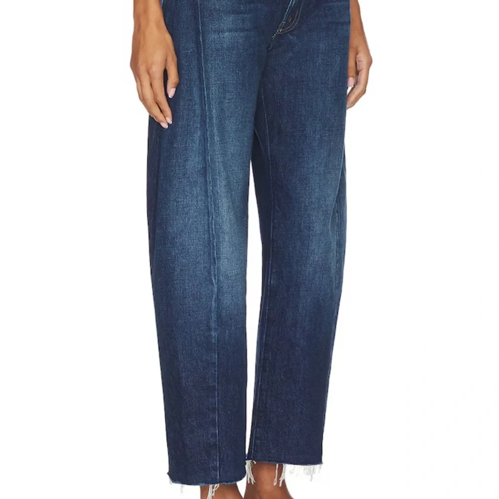 Mother Women's mid-rise Full Pipe Flood jeans NWT - Picture 2 of 10
